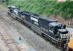 NS 8648 & 9487 cross Boylan Junction